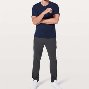 Lululemon Men’s slim fit Commission Pant Warpstreme 35” waist & 32” inseam